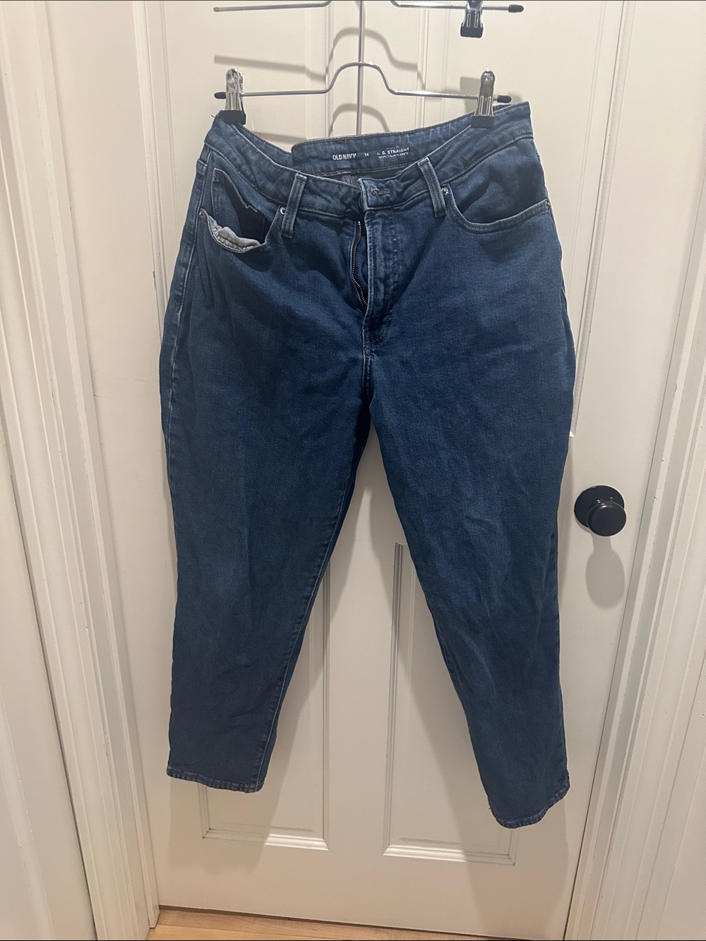 Old Navy Women's Navy Boyfriend Jeans
